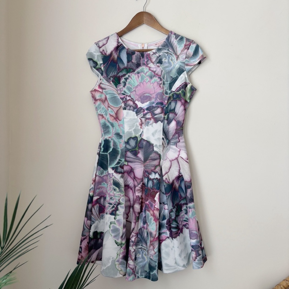 Ted Baker Mah Illuminated Bloom Floral Skater Dress Sz 2 Small Summer Cocktails